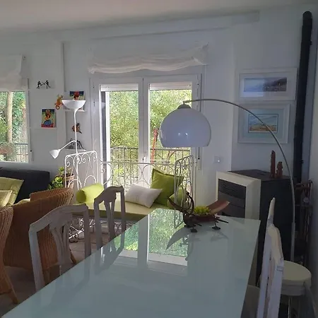 La Casa De La Ribera Del Cega Holiday home *