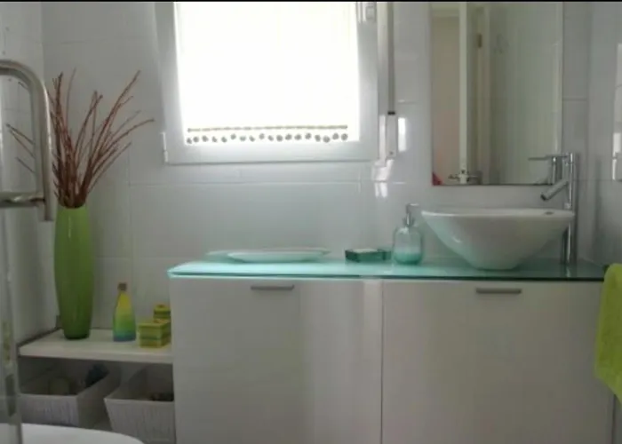 La Casa De La Ribera Del Cega